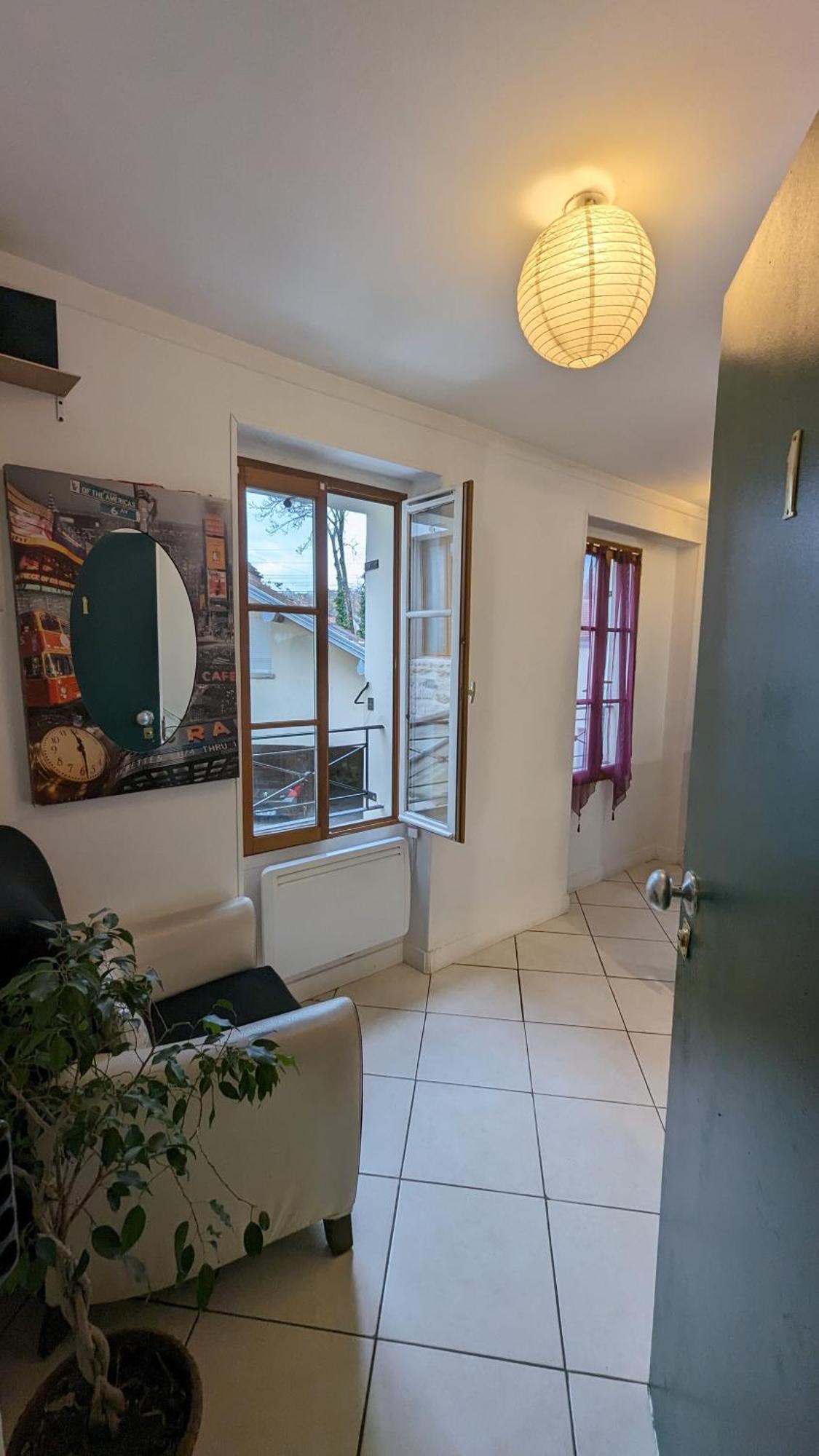 Appartement Chez Ma Petite Reine 1 à Pontoise Extérieur photo