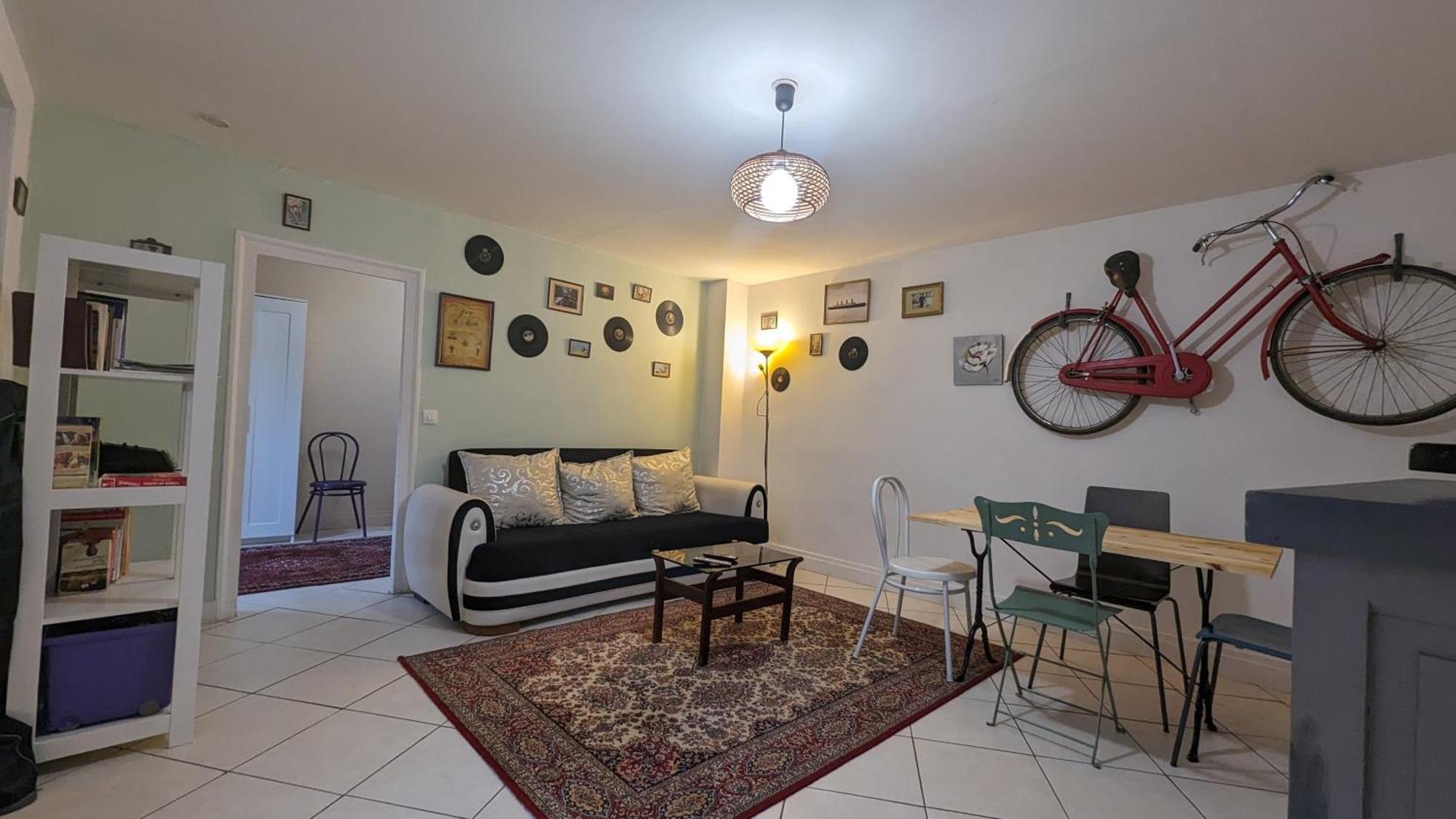 Appartement Chez Ma Petite Reine 1 à Pontoise Extérieur photo