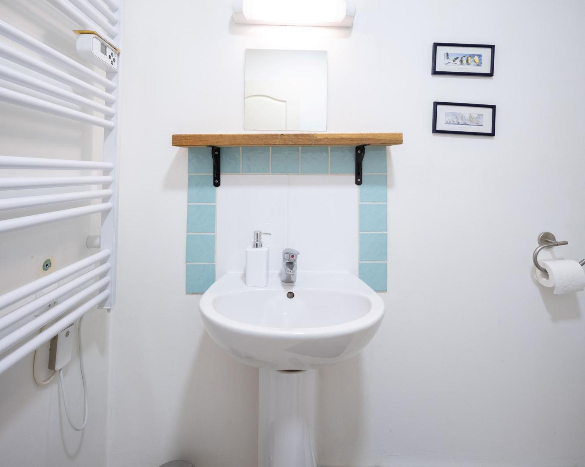 Appartement Chez Ma Petite Reine 1 à Pontoise Extérieur photo