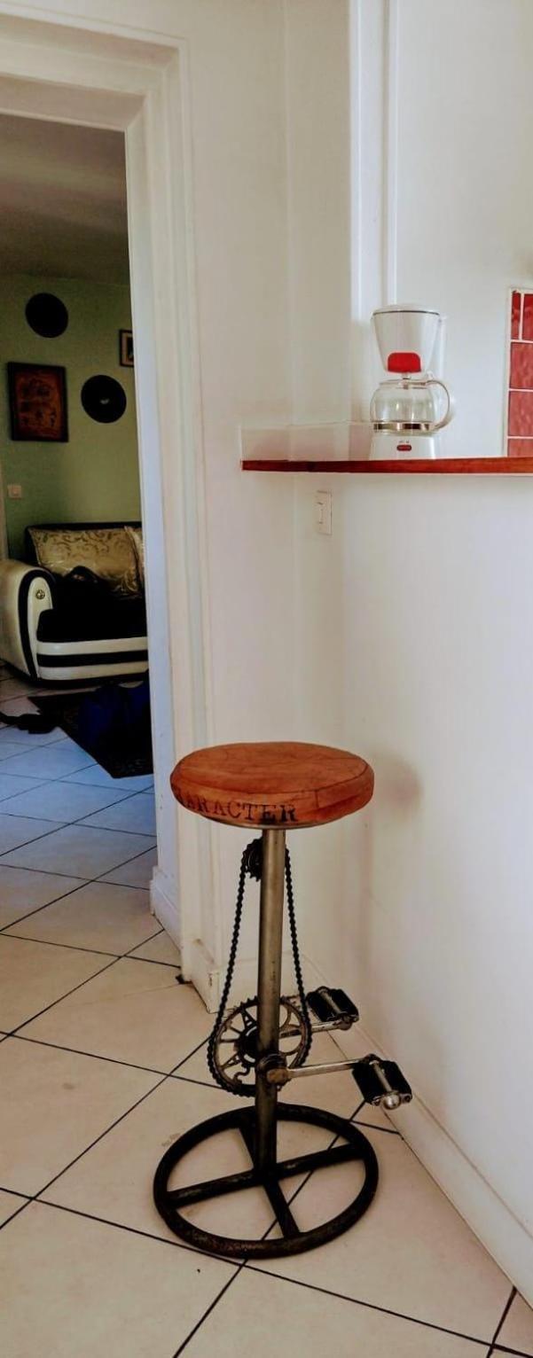 Appartement Chez Ma Petite Reine 1 à Pontoise Extérieur photo